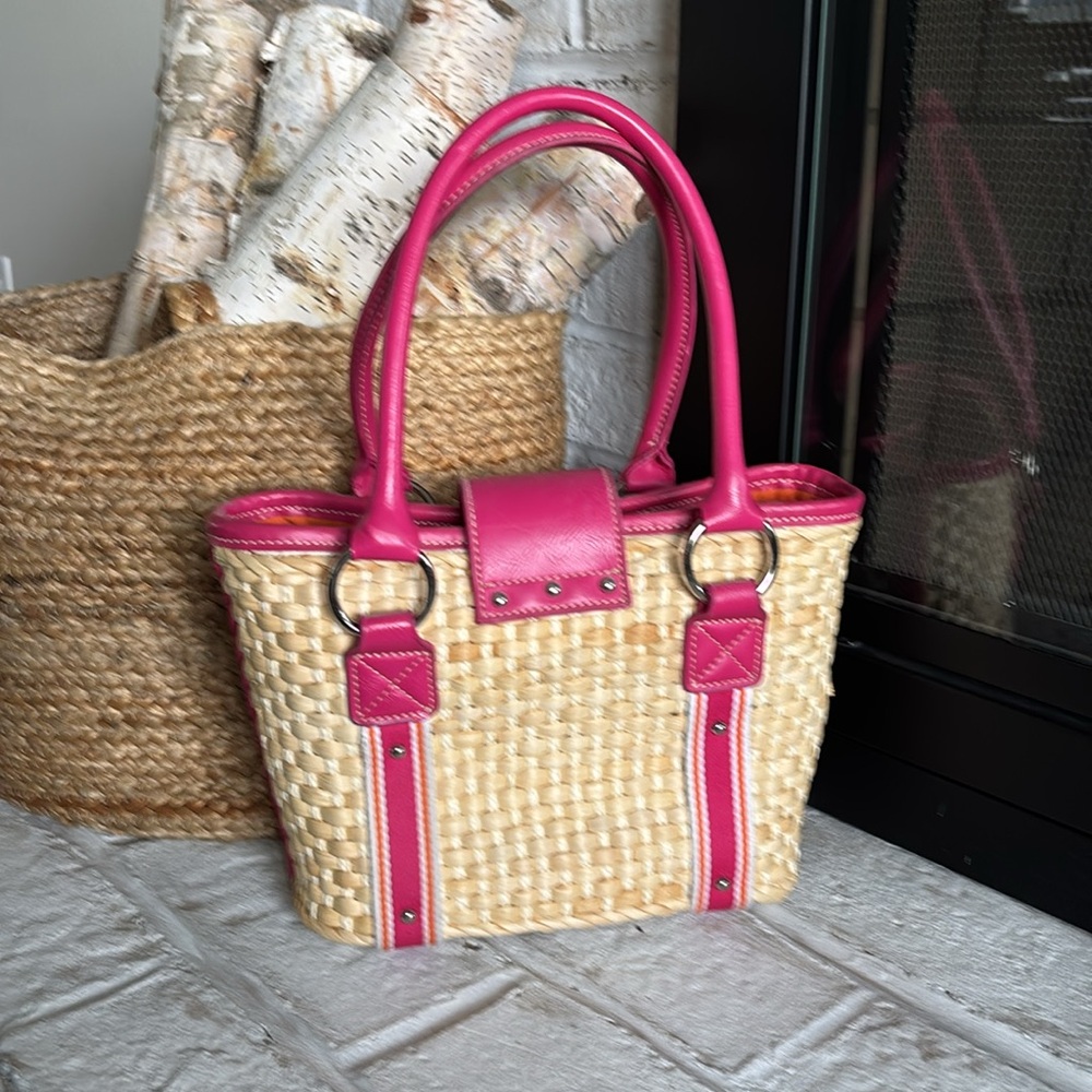 Pink and Tan Woven Handbag - Picture 2 of 4